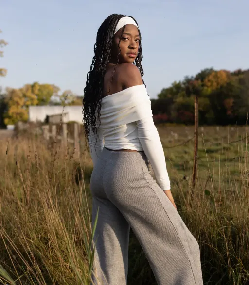 Lara - Knit Flared Pants