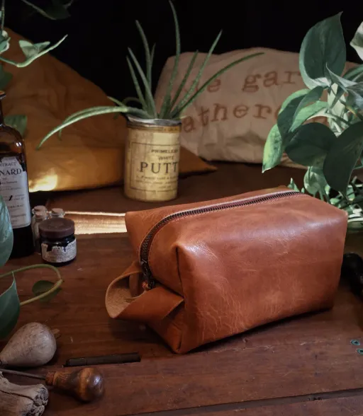 Light brown toiletry bag
