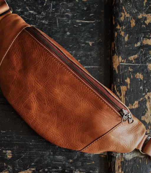Light brown Verdun fanny pack