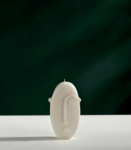 Oval Face Candle