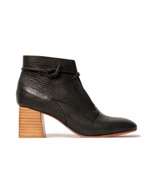 MEDRAR BOOT BLACK