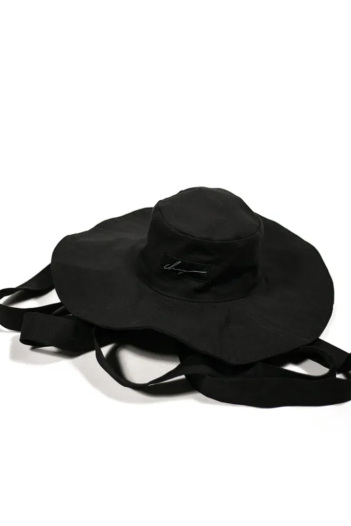 Black Largebrim Hat