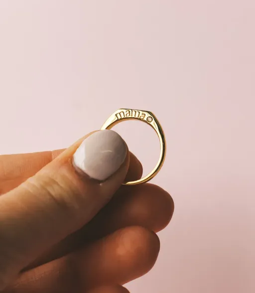 MAMA ring - Gold