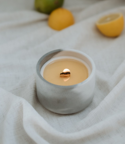 Refillable candle - Java