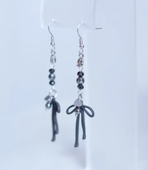 Boucles d'oreilles Coquettes noires