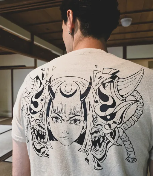 T-Shirt Oni Girl