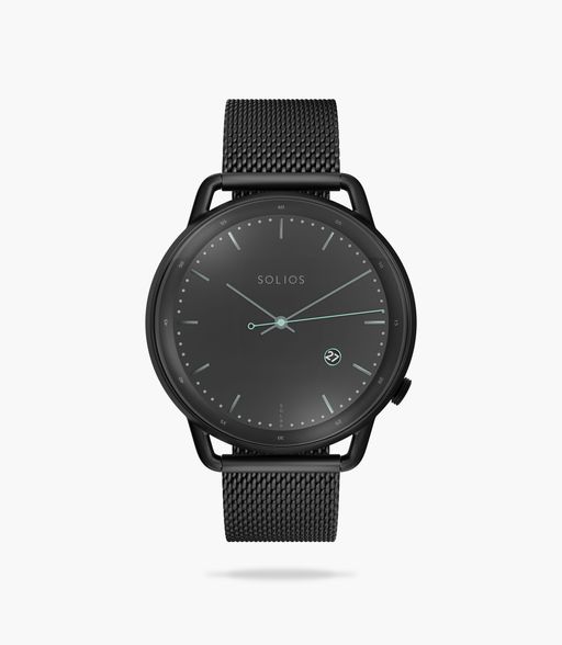 Black Curve Solar Watch | Black Mesh